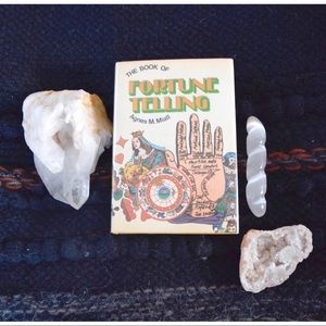 🔮The Book of Fortune Telling 1972🔮